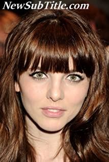 Ophelia Lovibond - نیو ساب تایتل